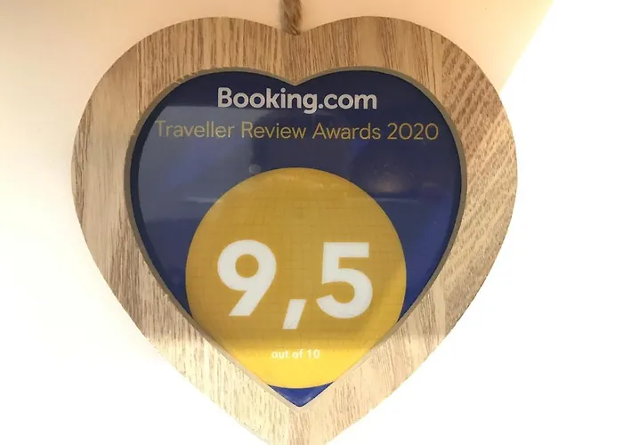 White House Wrzeszcz Daire